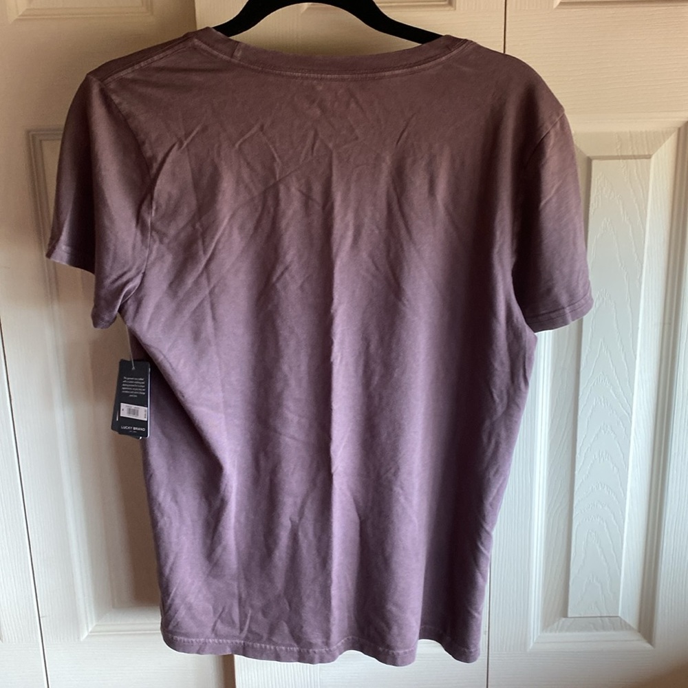 Lucky Brand NWT Holiday Spirt Short Sleeve 100% Cotton Tshirt size medium - Picture 7 of 10